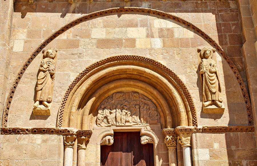 Façade de Saint Isidore