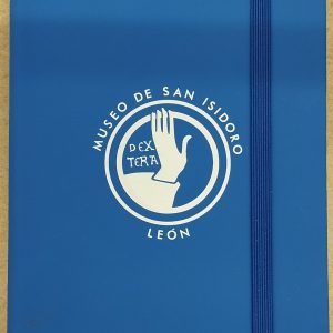 Libreta azul disponible a la venta en el Museo San Isidoro de León