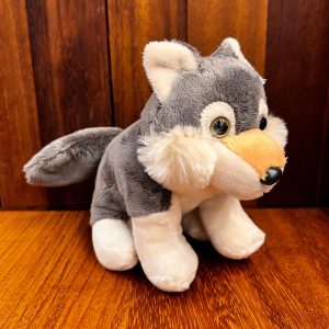 Lobo de peluche expuesto en el Museo de San Isidoro de León