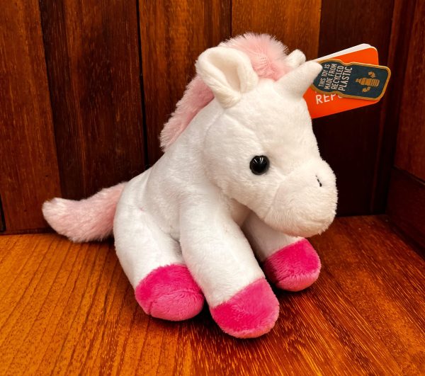 Unicornio de peluche expuesto en el Museo de San Isidoro de León