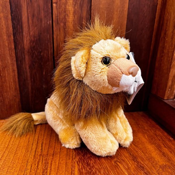 León de peluche con rugido expuesto en el Museo de San Isidoro de León