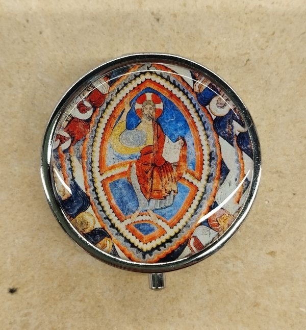 Pastillero redondo con imagen Pantocrator a la venta en el Museo San Isidoro de León